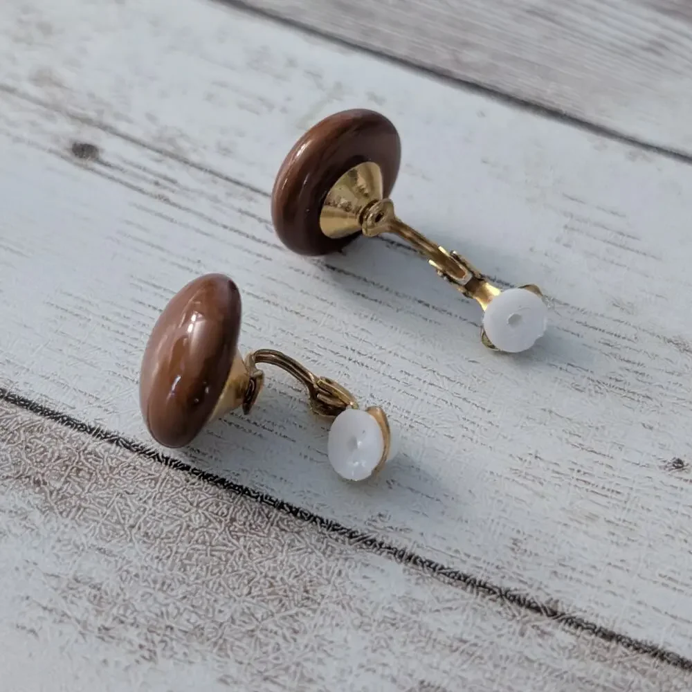 Vintage Clip On Earrings Retro Brown 5/8